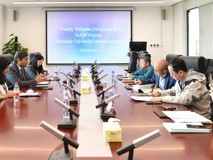 国际先进材料学会代表团访问91色情
